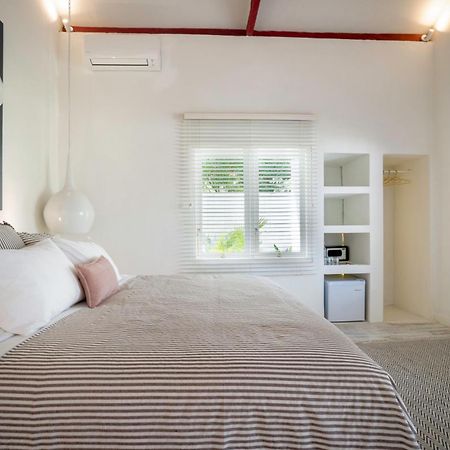 Ria Uluwatu, Tropical Chic Hotel Ngoại thất bức ảnh
