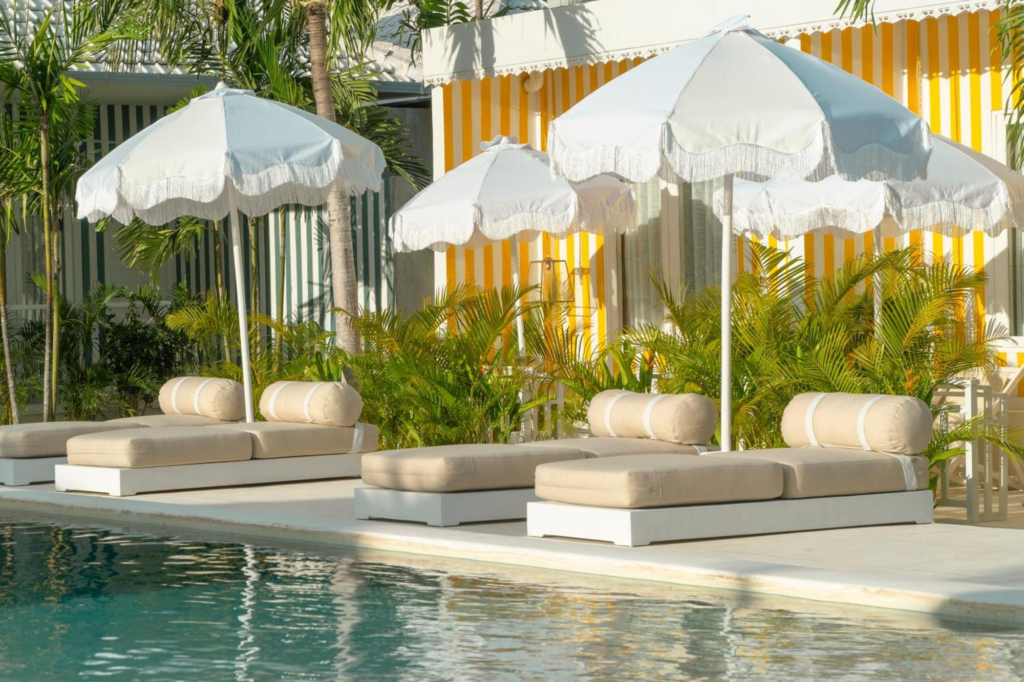 Ria Uluwatu, Tropical Chic Hotel Ngoại thất bức ảnh
