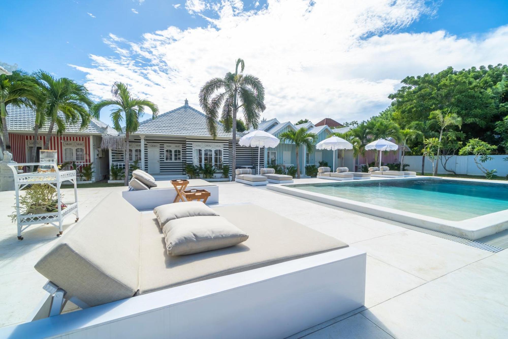 Ria Uluwatu, Tropical Chic Hotel Ngoại thất bức ảnh