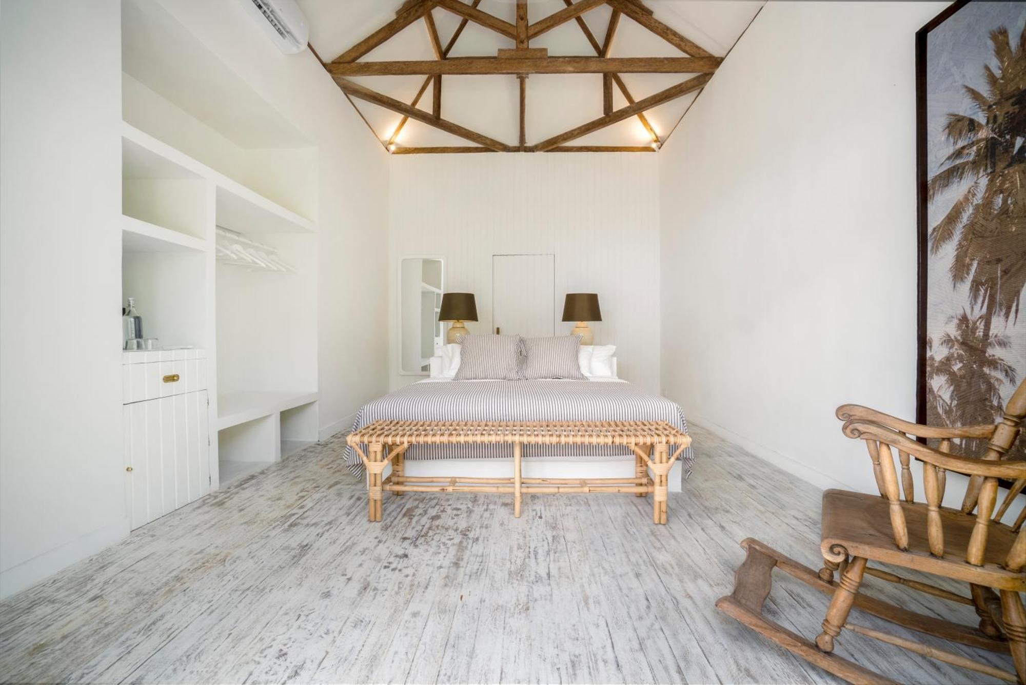 Ria Uluwatu, Tropical Chic Hotel Ngoại thất bức ảnh